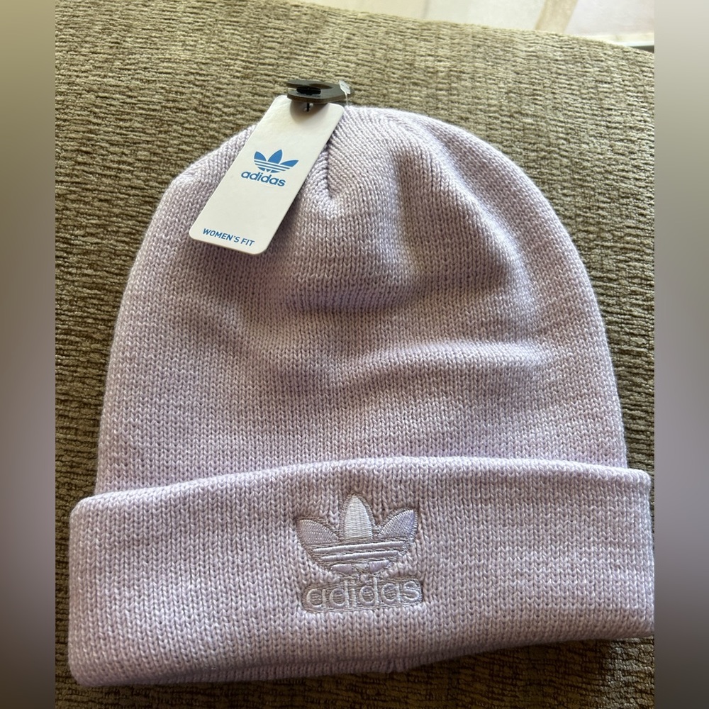 Adidas women hat new with tags